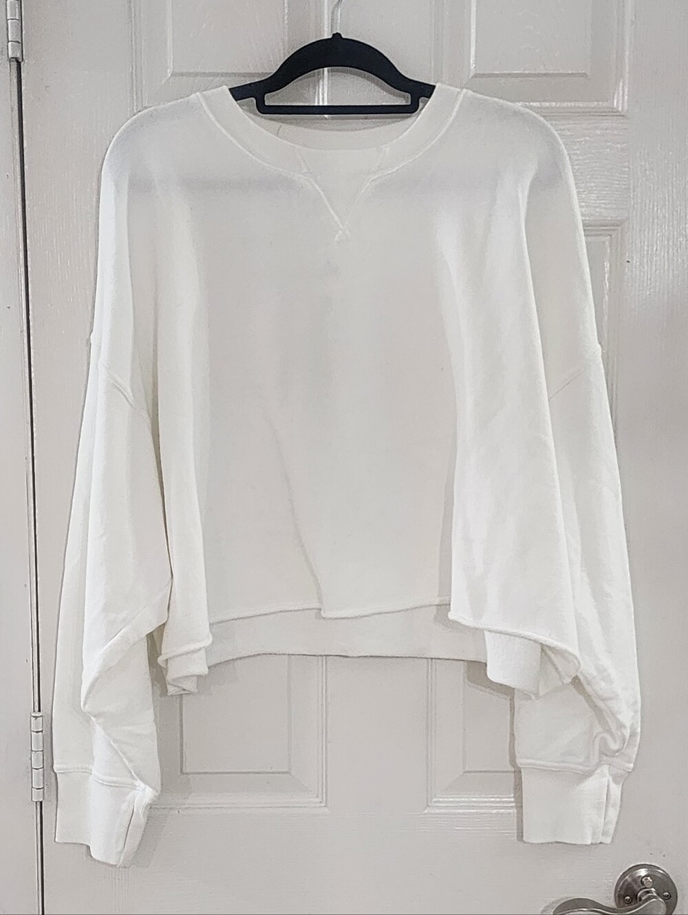 ​OFFLINE by Aerie White Cropped Sweatshirt Pullover Crewneck Cozy Oversized XL
